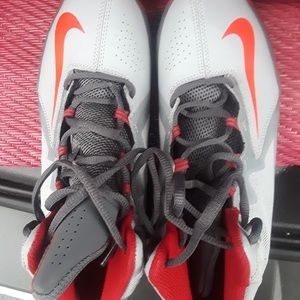 Nike Boys Size 6Y